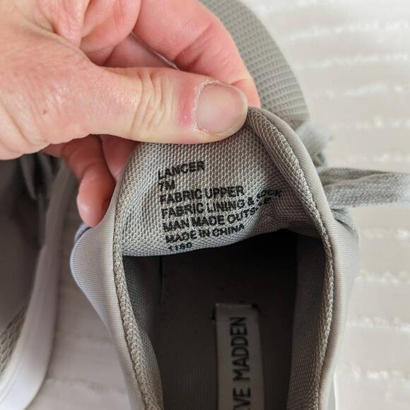Steve Madden Lancer Gray Textured Sneaker size 7 - Picture 5 of 6